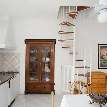 Appartement In Lipari Near Shopping
